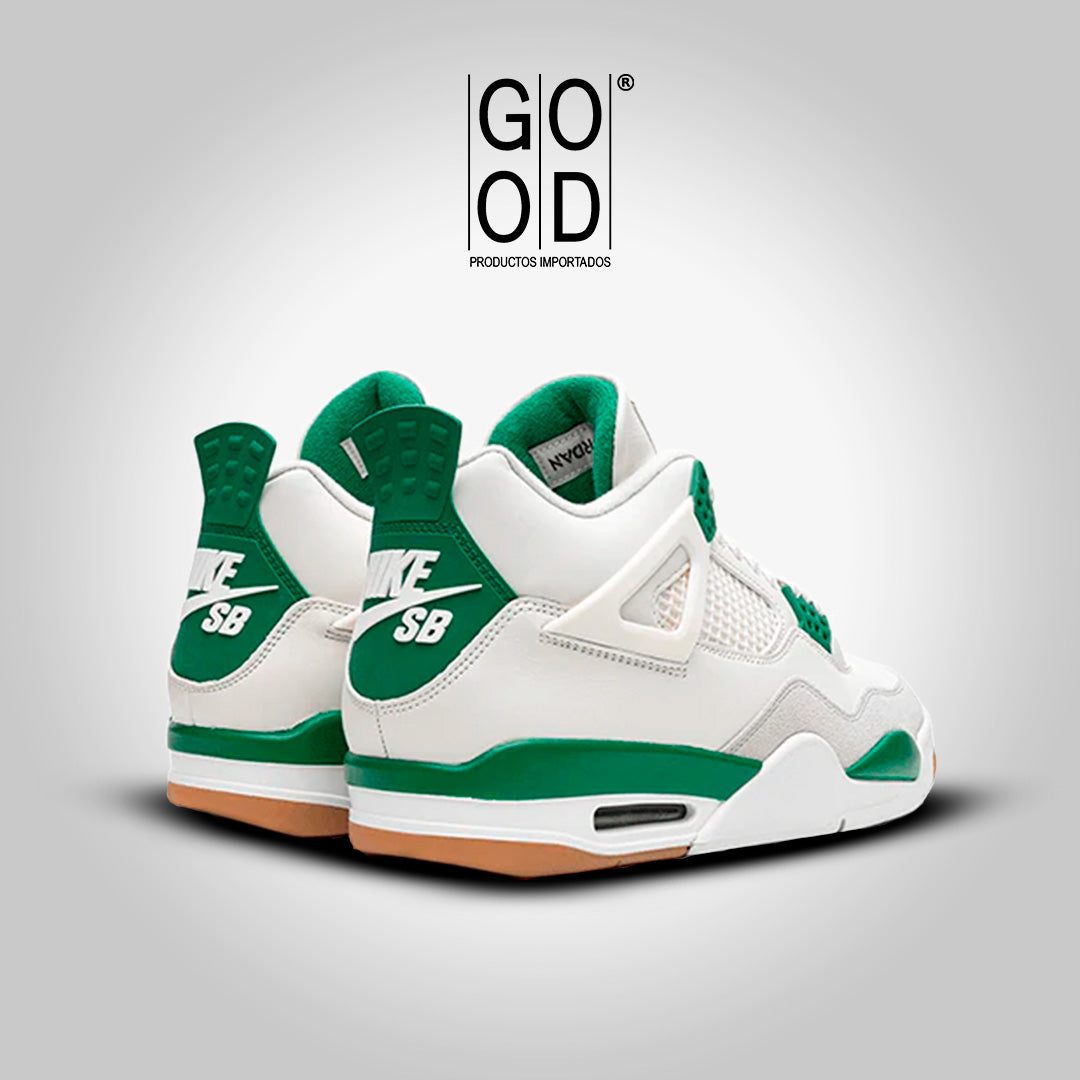 Nike Air Jordan 4 "Pine Green"