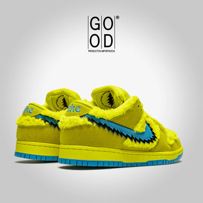 Nike SB Dunk Low x Grateful Dead "Yellow Bear"