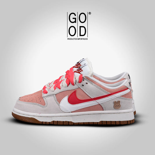 Nike SB Dunk Low SE "85"